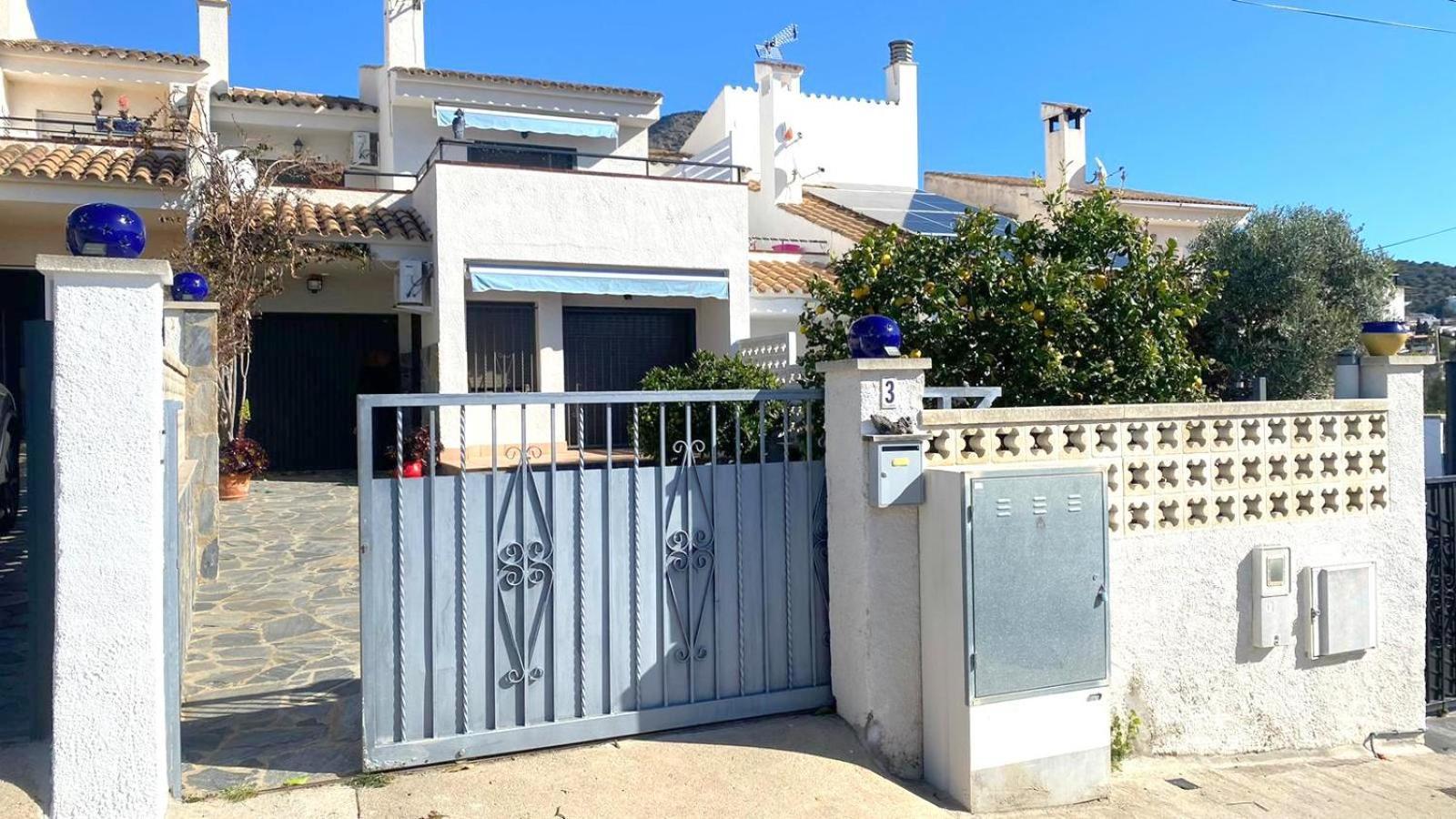 Bages Villa Росес Екстериор снимка